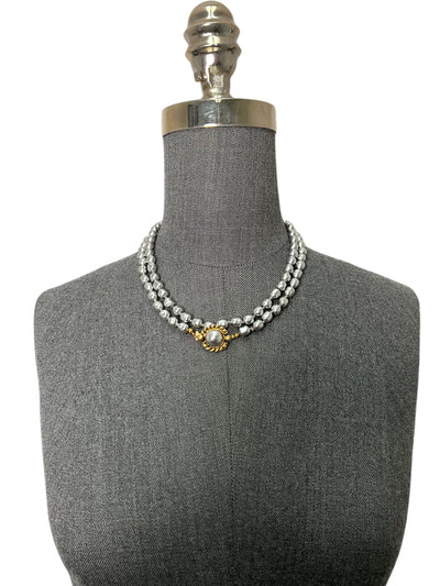 CHANEL 1981 Vintage Faux Baroque Pearls Sautoir Necklace-Consigned Designs